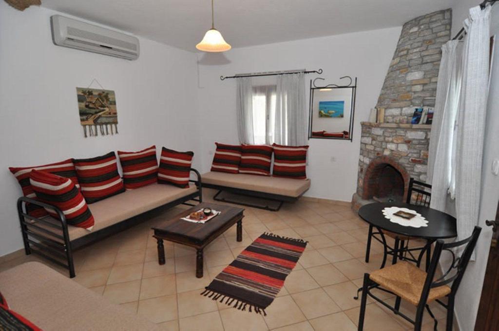 Arsinoi Stonehouses Limenaria  Kamer foto